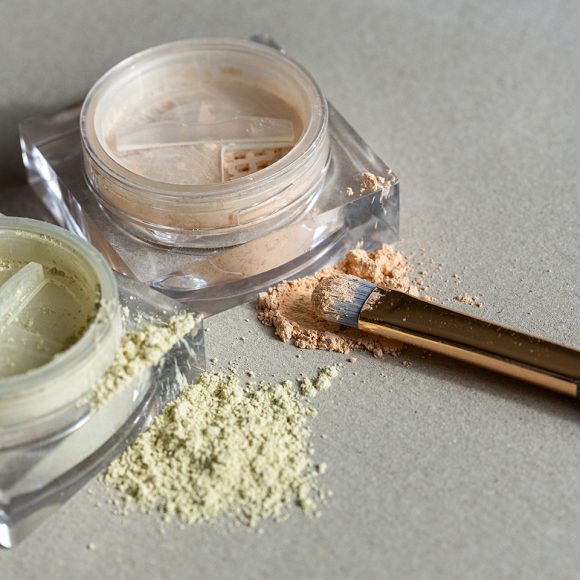 Loose mineral concealer Neutral